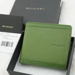 【新品】BVLGARI ブルガリ　折り財布　レザー　ロゴグラム　グリーン　箱付きのサムネイル