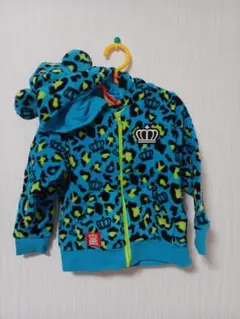 ベビードール　フード付きパーカー　サイズ１００