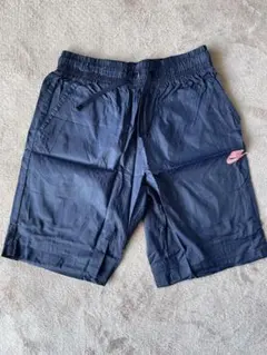 NIKE ・ネイビーショートパンツ ・ピンクロゴ・ハーフパンツ・軽量・サイズM