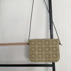 現品⚮̈ミナペルホネン　anemone カーキ　どらぽけポシェット