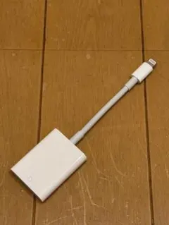 Apple Lightning用　SDカードリーダー