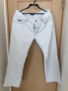 BURBERRY BLACK LABEL ホワイトコーデュロイパンツ