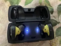 BOSE ワイヤレスイヤホン　イエロー 充電ケース付