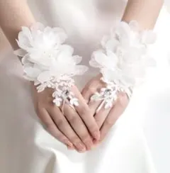 フィンガーレス　ウェディンググローブ　ショート　ホワイト　指なし　結婚式　レース