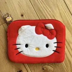 サンリオ ハローキティ ポーチ　キティちゃん 赤　可愛い