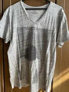 vネック Tシャツ