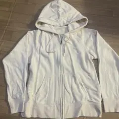 アイボリー色のフード付きジップアップパーカー L