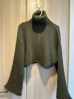ZARA オリーブ リブ編みタートルネックセーター