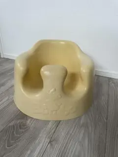 Bumbo バンボ　ベビーソファ