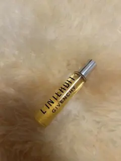 GIVENCHY L'INTERDIT 香水 ミニボトルのサムネイル