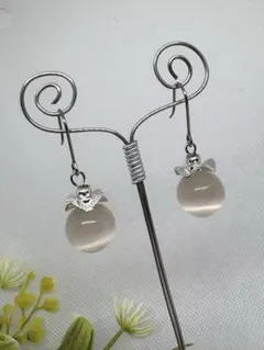 《P2》天然石 ピアス ホワイト キャッツアイ