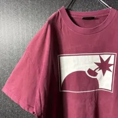 【THE HUNDREDS】古着 ボムロゴ プリントTシャツ バーガンディ XLのサムネイル