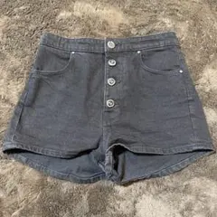 GUESS ハイウエストデニムショートパンツ ブラック