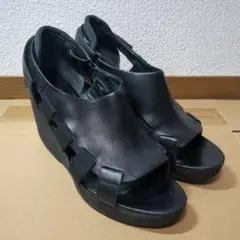 【箱アリ】 toðer kremer ブラック サンダル ヒール