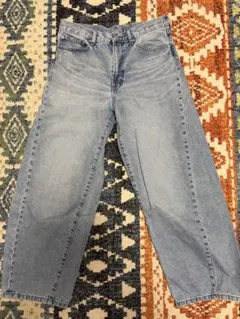 GU バレルレッグジーンズ　w30