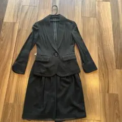 CLEAR IMPRESSION ブラックスカートスーツ