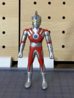 エクスプラス 大怪獣シリーズ ULTRAMAN＆ビースト・ザ・ワン
