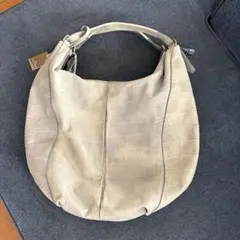 PUNTOTRES プントトレス　バッグ