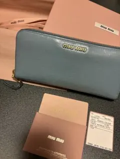 正規品MIU MIU希少マドラスレザーラウンドファスナー長財布のサムネイル