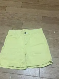 ユニクロ　ショートパンツ　130センチ
