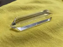 開運！ 水晶 六角柱 お守り 新品未使用！ 水晶院 - メルカリ