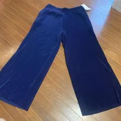 UNIQLO プリーツ　ワイドパンツ