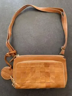 Item thumbnail for item 6ad228af-d373-4416-b0bd-87e3fdce497c