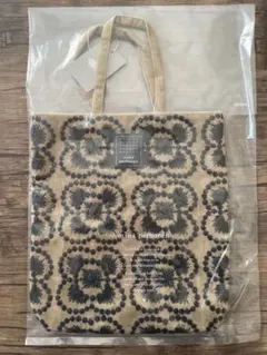 ミナペルホネン　トーストバッグ　blumen ベージュ　冬