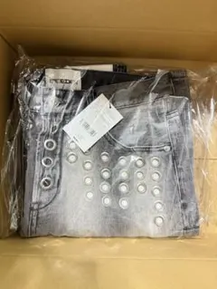 BEEDENデニムパンツ Sサイズ