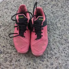 YONEX テニスシューズ US 7 25センチ