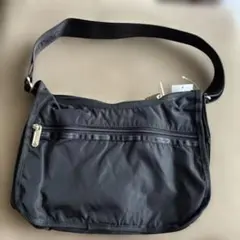 LeSportsac ショルダーバッグ ブラック ポーチ付きのサムネイル
