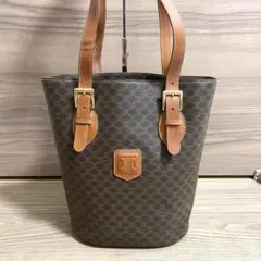 セリーヌ　ハンドバッグ　トートバッグ　マカダム　トリオンフ　ブラウン　レザー