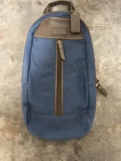 COACH ネイビー ボディバッグ