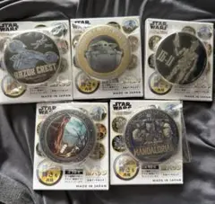 b*6様 Star Wars The Mandalorian 金バッジ 5点セッのサムネイル