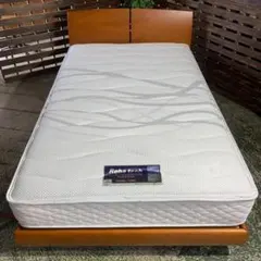 J842 Arflex 木製ベッドフレーム + Reha tech マットレス