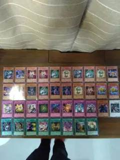 1枚50円 遊戯王 カード シクまとめ売り 16枚セット - メルカリ