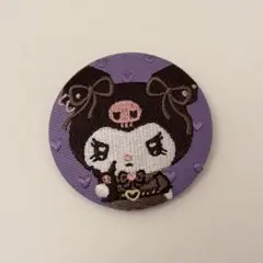 サンリオ 刺繍缶バッジ うるうるハート クロミ