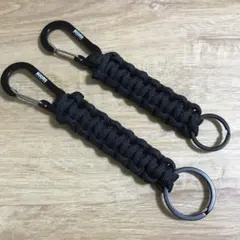 BOOMS ブラック パラコード キーホルダー　カラビナ　キーリング　アウトドア