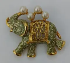 Item thumbnail for item 0a4f6432-5fea-4de5-a3d9-e3069a6c9b42