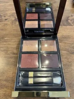 【未使用】TOM FORDトムフォード アイ カラー クォード 4A ハネムーン