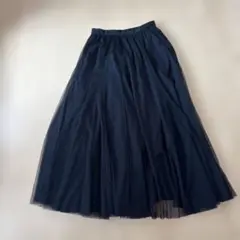 黒チュールスカート