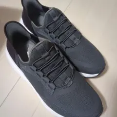 PUMA グレー スニーカー