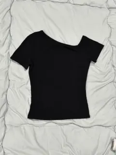 ワンオフショルダー シンプル 半袖 Tシャツ ブラック