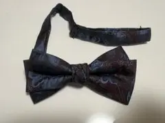 蝶ネクタイ　ダークブルー花柄ボウタイ