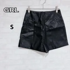 新品タグ付き【グレイル】ブラック フェイクレザー ショートパンツ S y4859