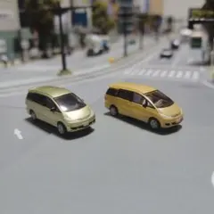 トミーテックカーコレクショントヨタエスティマ 2台セット 1/150のサムネイル