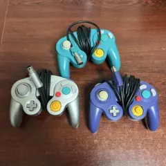 【ジャンク品】ゲームキューブコントローラー 3色セット