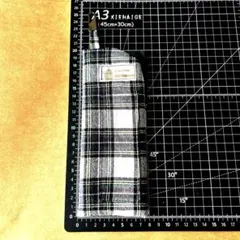 ハンドメイド眼鏡ケース ストラップ付き　ポケット有り