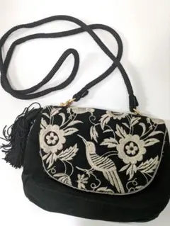 NORMA KAMALI 刺繍 ショルダーバッグ ブラックのサムネイル