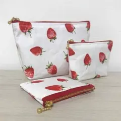 いちご ハンドメイド ポーチ
